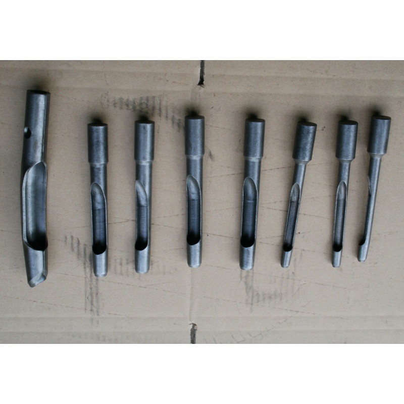 plug aerator tines